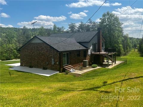 702 Huffman River Ln, Purlear, NC 28665 photo 9