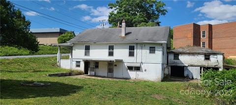 217 Pine St, Lincolnton, NC 28092 photo 3