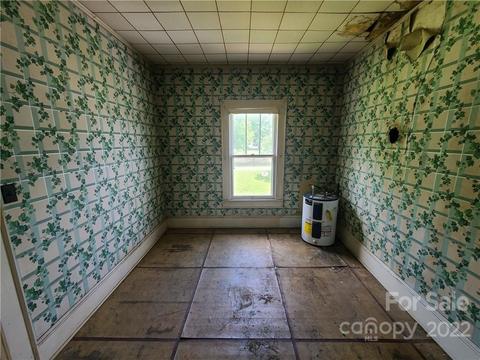 217 Pine St, Lincolnton, NC 28092 photo 21