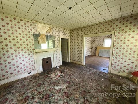 217 Pine St, Lincolnton, NC 28092 photo 7