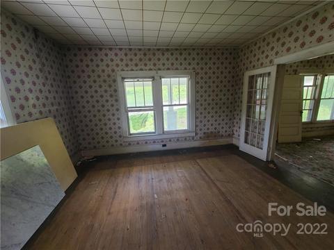 217 Pine St, Lincolnton, NC 28092 photo 14