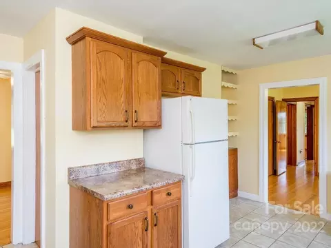 214 Hazel Brook Rd, Marshall, NC 28753 photo 10