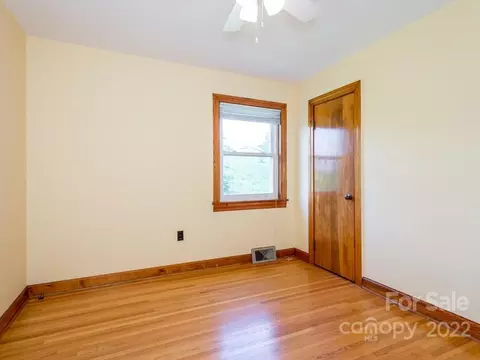 214 Hazel Brook Rd, Marshall, NC 28753 photo 20