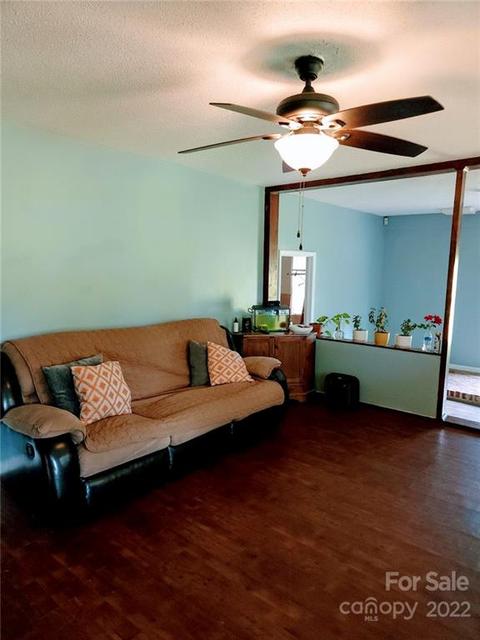 541 Daniel St, Denton, NC 27239 photo 6