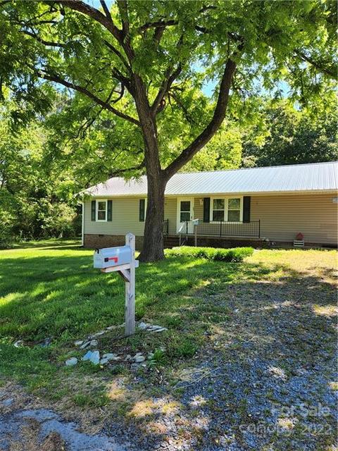 541 Daniel St, Denton, NC 27239 photo 1