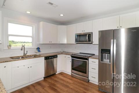116 Willies Ln, Olin, NC 28660 photo 13