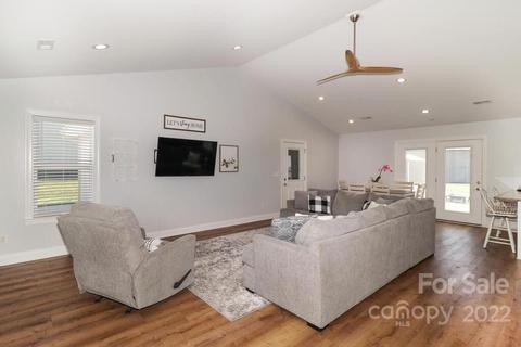116 Willies Ln, Olin, NC 28660 photo 8