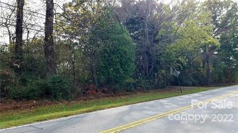 2020 Conover Blvd E, Conover, NC 28613 photo 2