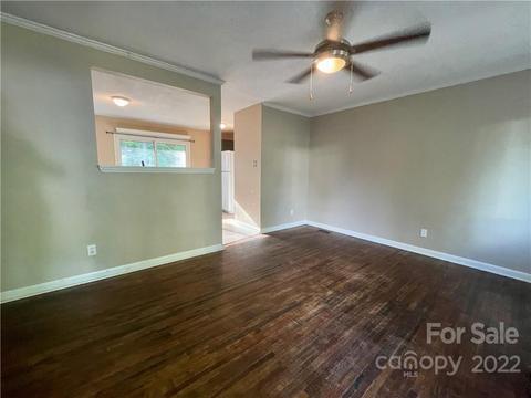 2221 Devon Dr, Dallas, NC 28034 photo 2