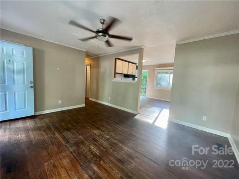 2221 Devon Dr, Dallas, NC 28034 photo 3
