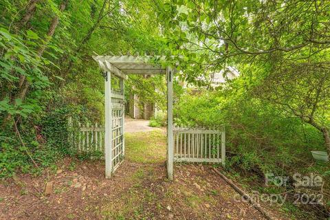 277 Rocky Fork Rd, Fairview, NC 28730 photo 41