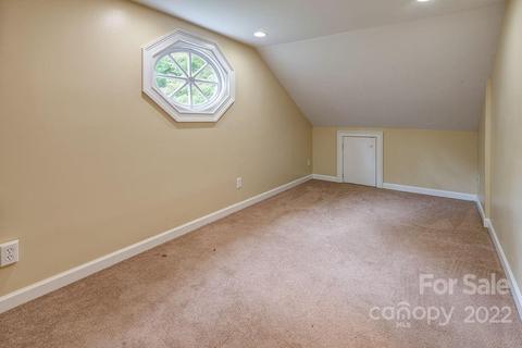 277 Rocky Fork Rd, Fairview, NC 28730 photo 31