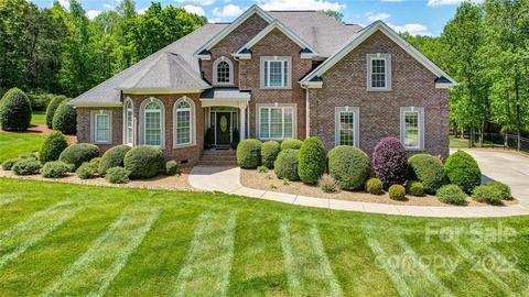 3128 Beaver Dam Dr, Monroe, NC 28110 photo 1