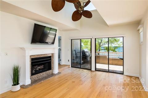 617 Portside Dr, Davidson, NC 28036 photo 9
