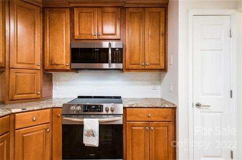 617 Portside Dr, Davidson, NC 28036 photo 16