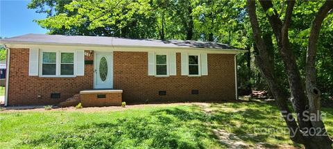 601 Staley St, Troy, NC 27371 photo 1