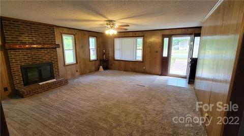 706 E 23rd St, Kannapolis, NC 28083 photo 4