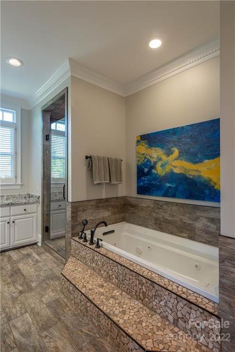 3674 River Rd, Hickory, NC 28602 photo 19