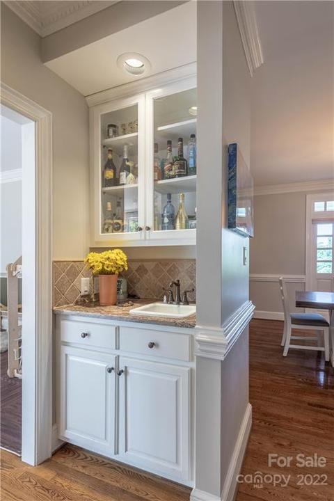 3674 River Rd, Hickory, NC 28602 photo 11