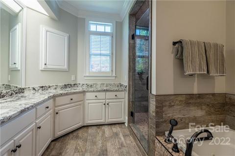 3674 River Rd, Hickory, NC 28602 photo 17