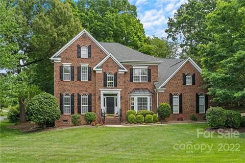 22116 Satilla Dr, Cornelius, NC 28031 photo 1