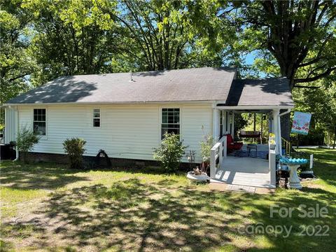 27 Tall Tree Ln, Hiddenite, NC 28636 photo 2