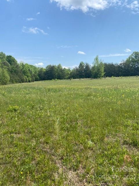 2522 Holly 9 Rd #9, Clover, SC 29710