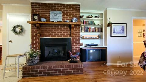 4464 Bennett Rd, Morganton, NC 28655 photo 5