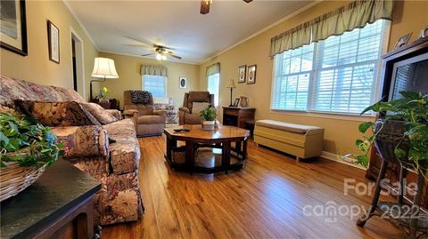 4464 Bennett Rd, Morganton, NC 28655 photo 2