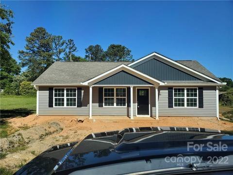 835 Generation Ln, Clover, SC 29710 photo 1