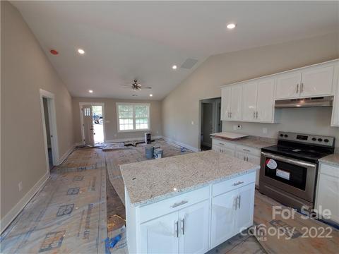 835 Generation Ln, Clover, SC 29710 photo 6