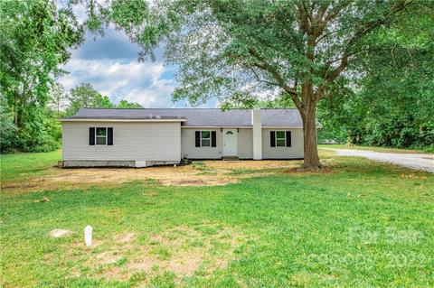 2498 Cane Mill Rd, Lancaster, SC 29720 photo 1
