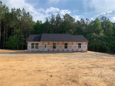 1697 Evans Dr, Lancaster, SC 29720 photo 1
