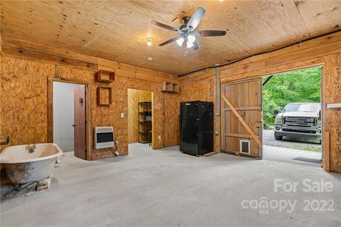 43 Rough Knob Rd, Clyde, NC 28721 photo 39
