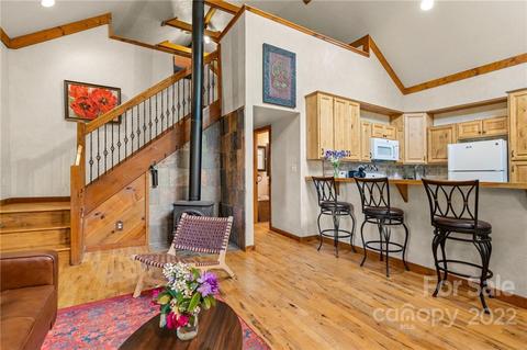 43 Rough Knob Rd, Clyde, NC 28721 photo 12