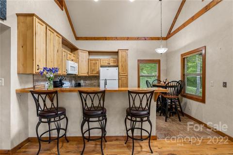 43 Rough Knob Rd, Clyde, NC 28721 photo 6