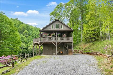 43 Rough Knob Rd, Clyde, NC 28721 photo 1