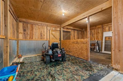 43 Rough Knob Rd, Clyde, NC 28721 photo 40