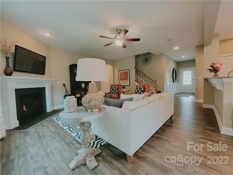 7716 W Berkeley Rd, Denver, NC 28037 photo 10