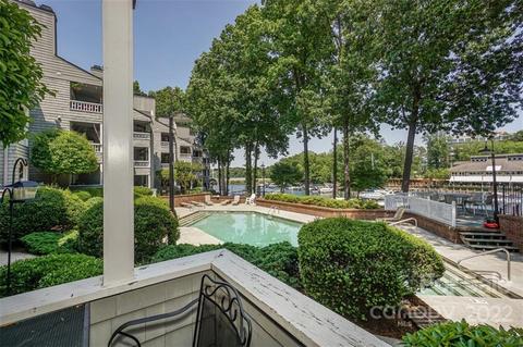 216 Northwest Dr, Davidson, NC 28036 photo 3
