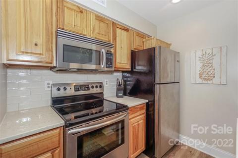 216 Northwest Dr, Davidson, NC 28036 photo 11