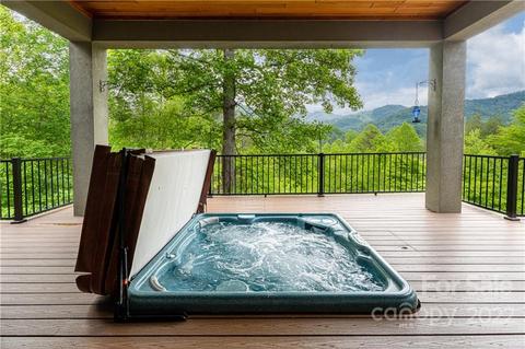 2391 Paint Fork Rd, Mars Hill, NC 28754 photo 2