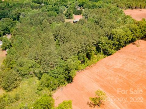 4004 Pony Dr, Conover, NC 28613 photo 15
