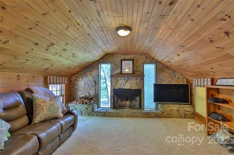 4004 Pony Dr, Conover, NC 28613 photo 28