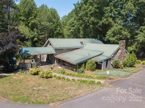 4004 Pony Dr, Conover, NC 28613 photo 2