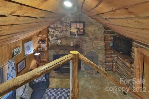 4004 Pony Dr, Conover, NC 28613 photo 34