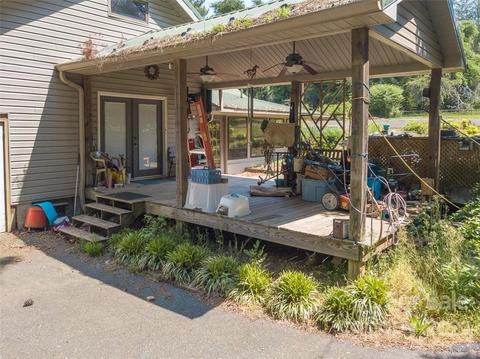 4004 Pony Dr, Conover, NC 28613 photo 8