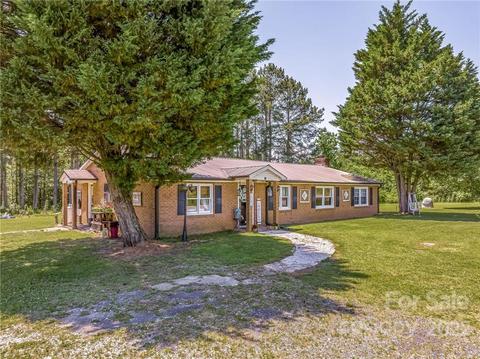 2203 Peeler Rd, Vale, NC 28168 photo 4