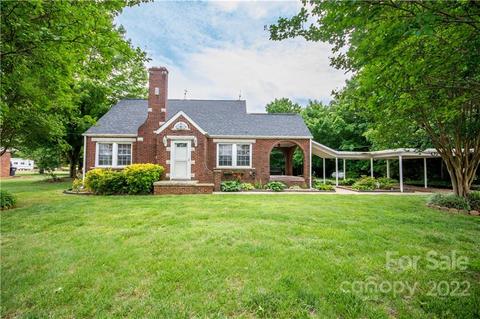 170 E Memorial Hwy, Harmony, NC 28634 photo 1