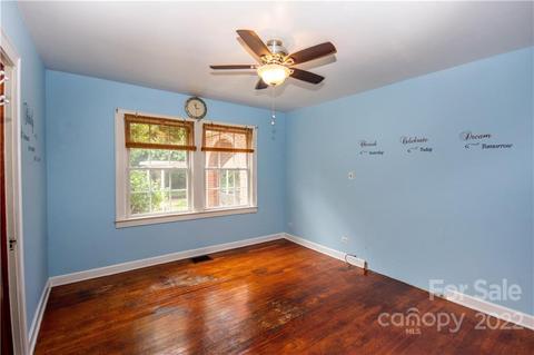 170 E Memorial Hwy, Harmony, NC 28634 photo 19